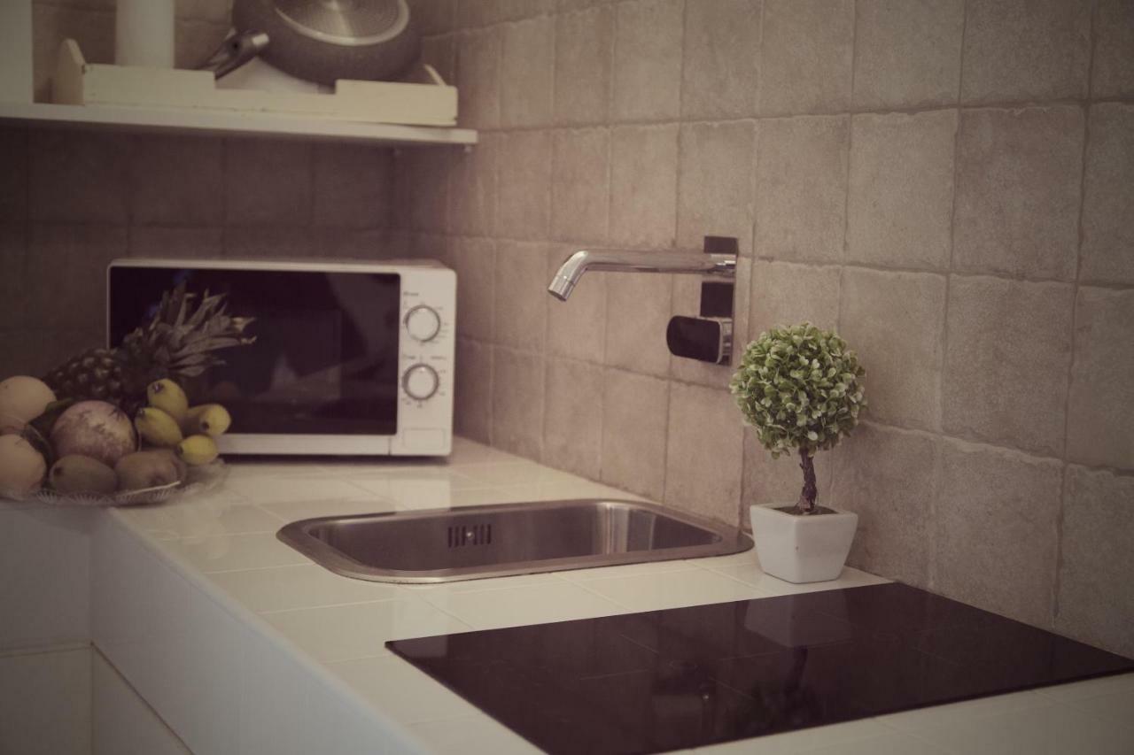 Puglia Loving Room مونوبولي المظهر الخارجي الصورة